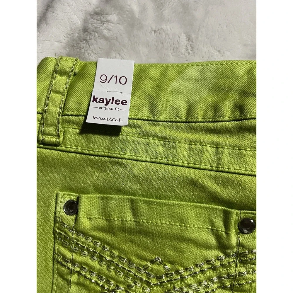 Maurices Women's Neon Green Jean Shorts Frayed Jewel Size 3/4 REG‎ Cut-offs NWT